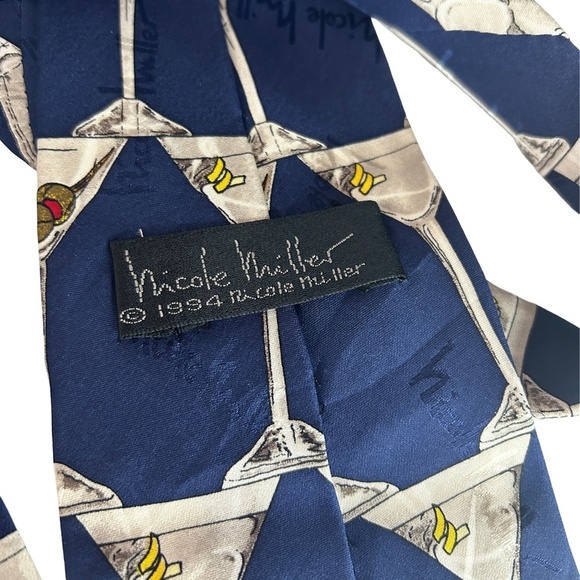 Nicole Miller Silk Novelty Necktie Embossed Martini Cocktail Hour Vintage 1994 - Picture 4 of 10